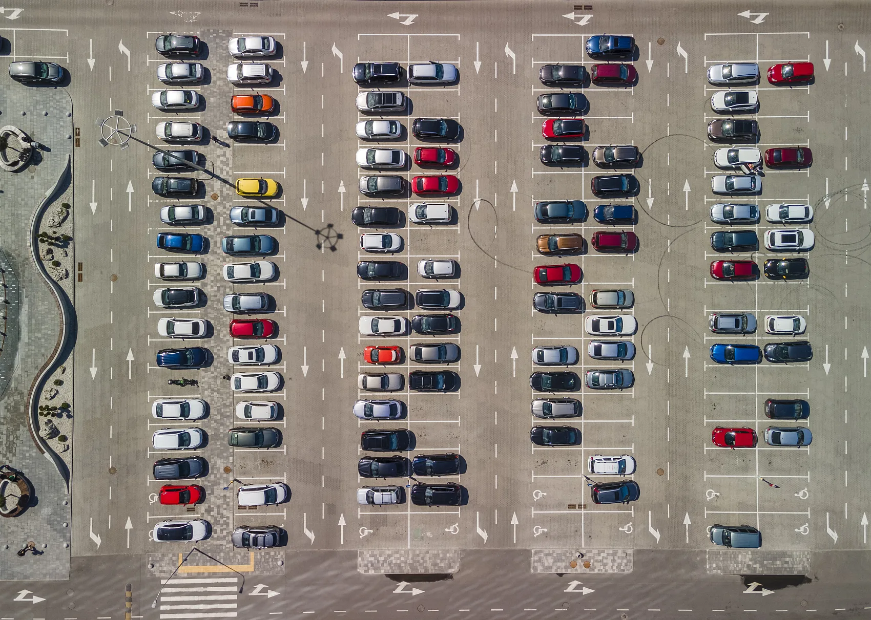 广西城市路边停车